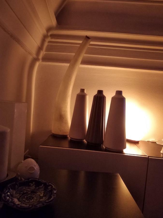 Suite Il Letto Sotto Il Tetto CTA Eksteriør bilde